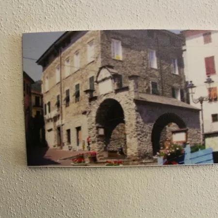 Il Castellaro Пиньйоне