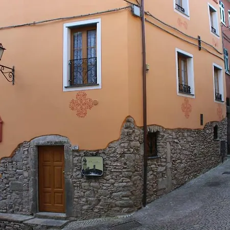 Il Castellaro Апартаменты